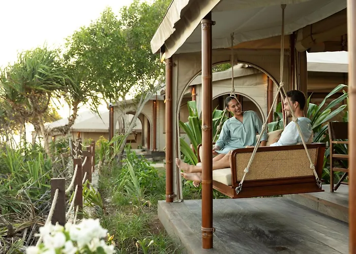 Arna Suites And Ocean Lounge