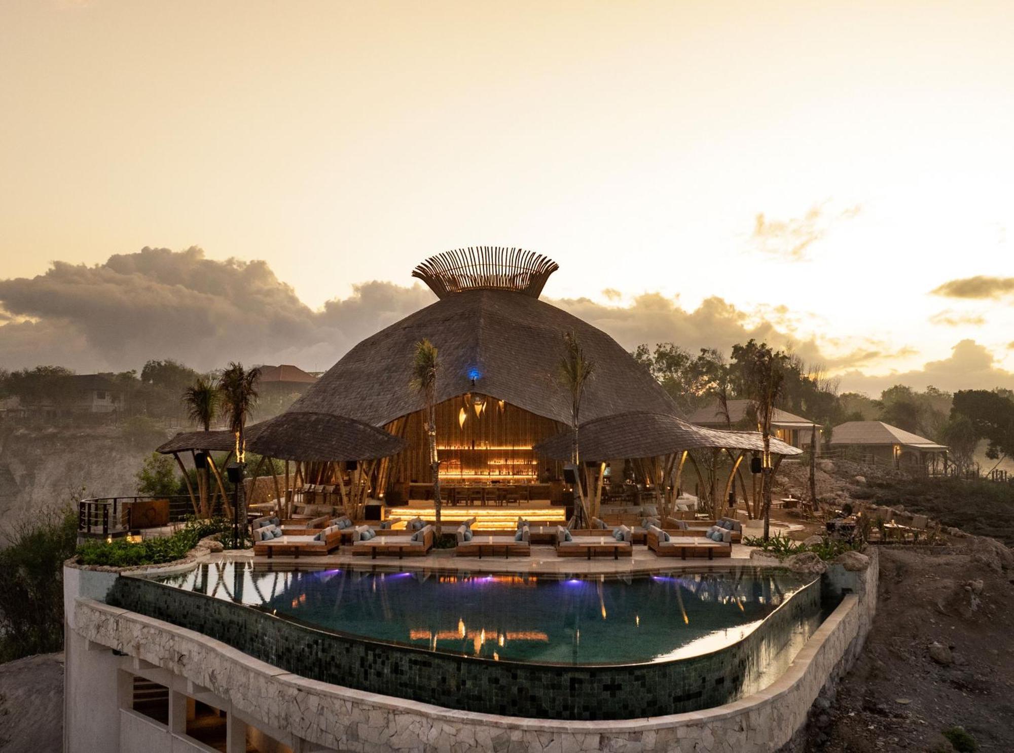 Arna And Ocean Lounge Nusa Lembongan (Bali)
