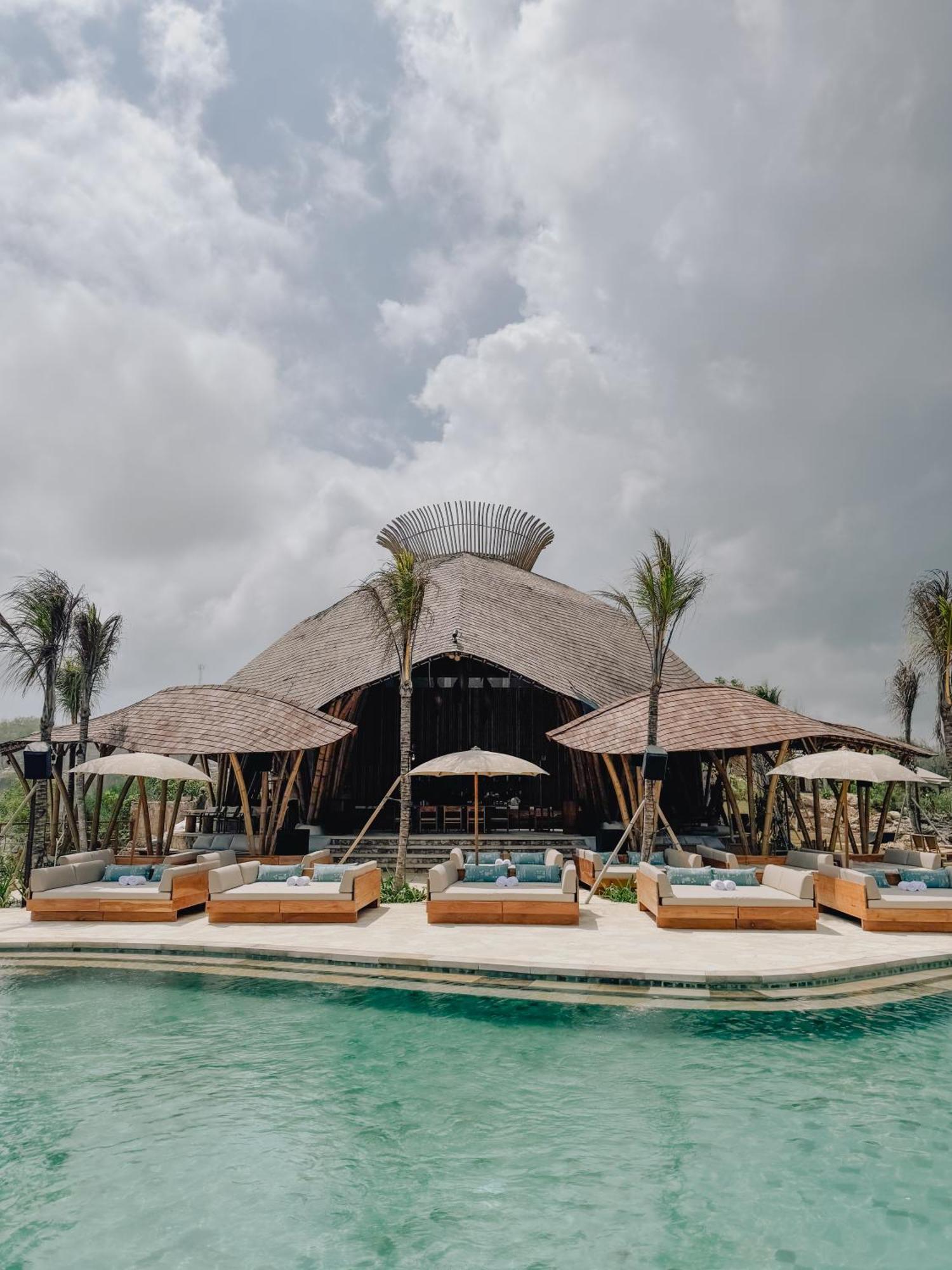 Arna And Ocean Lounge 5*